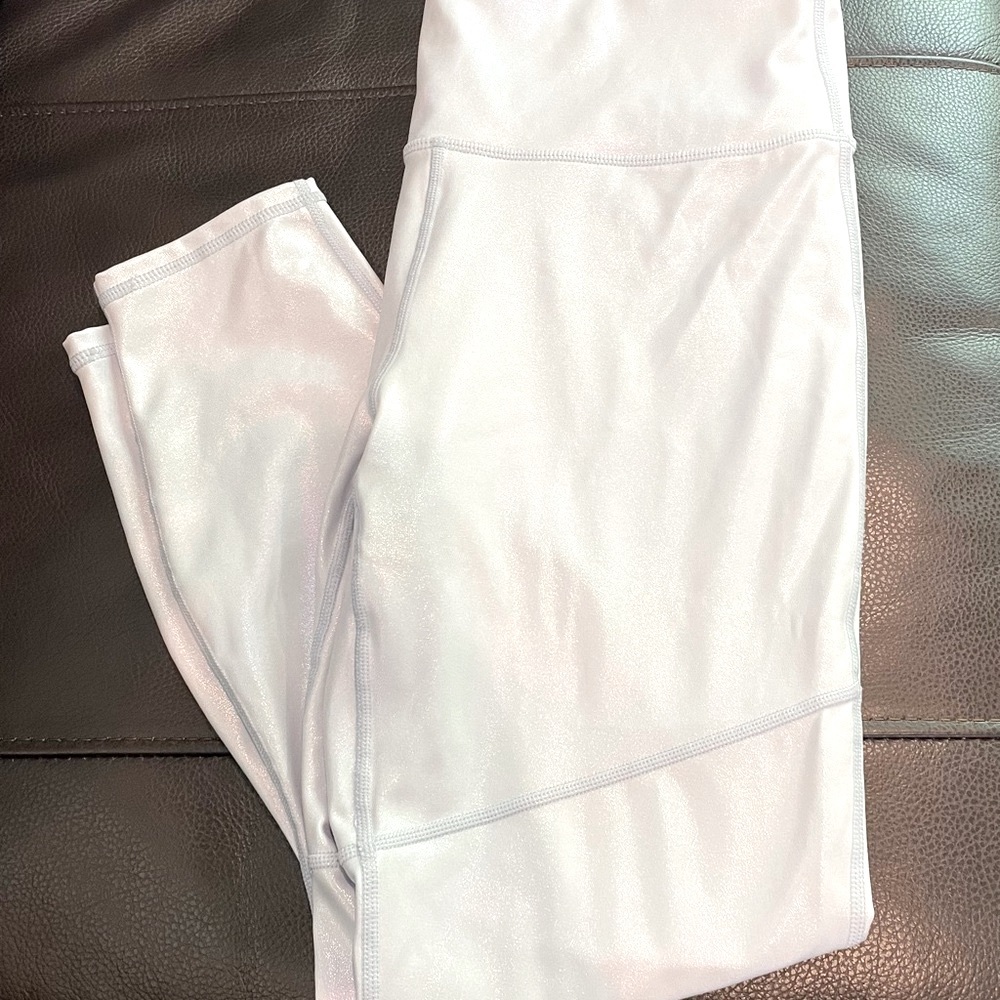 Fabletics Size Large Blue Iridescent Legging 7/8